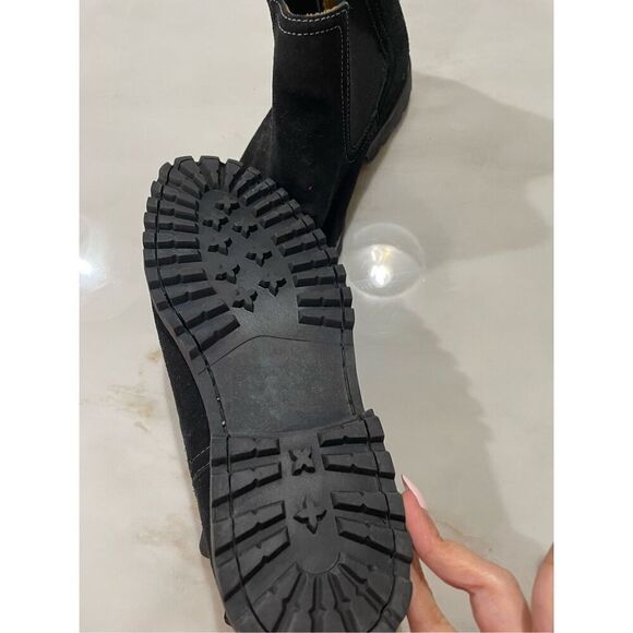 Sandro Moscolini Suede Boots Size 9D NWOB - Picture 2 of 5